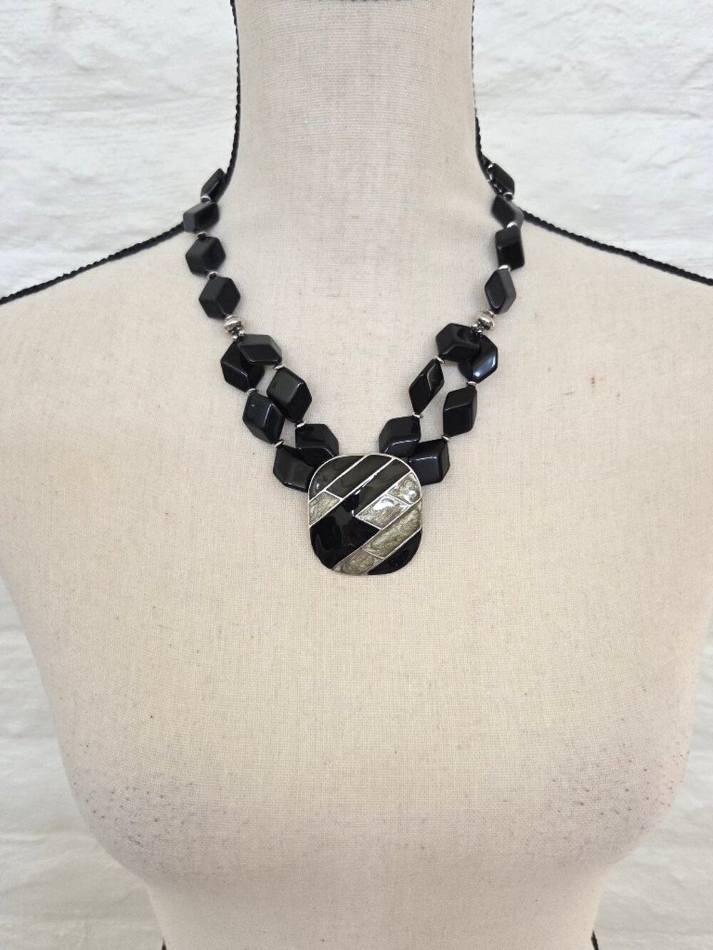 Chunky Statement Necklace Pendant Short Black Silver Beaded Stone Dress Choker